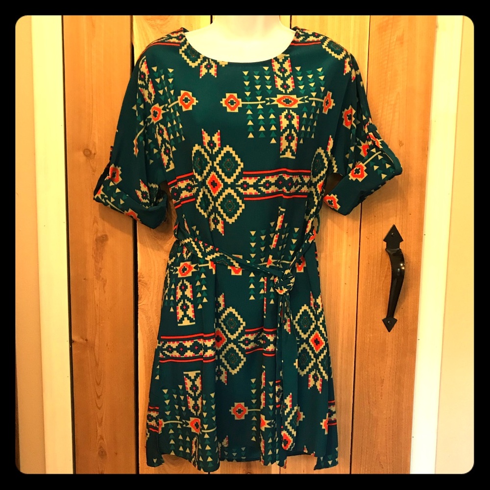 Bell sleeve Aztec print dress